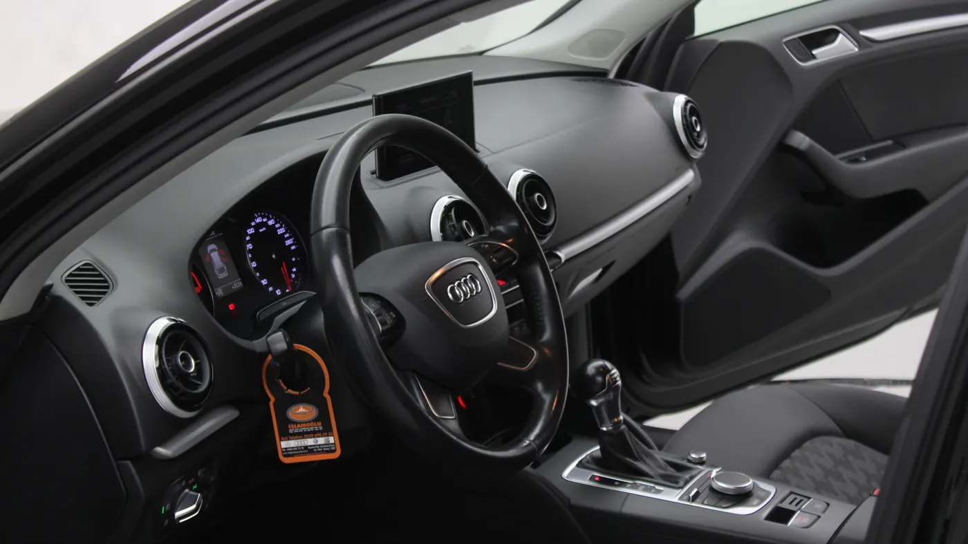 Moon Auto Rize – audi ic temizlik