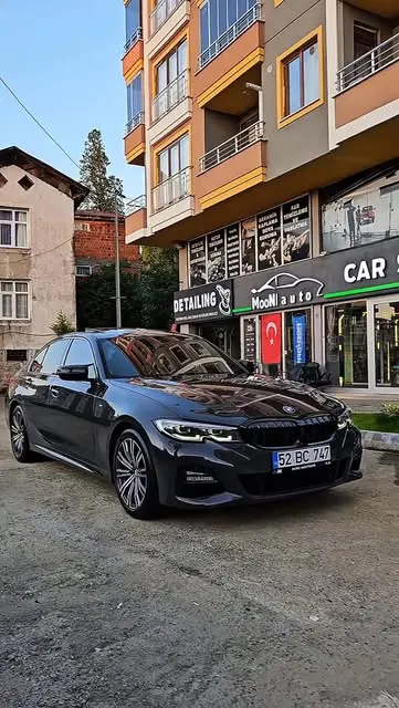 Moon Auto Rize – bmw vitrin