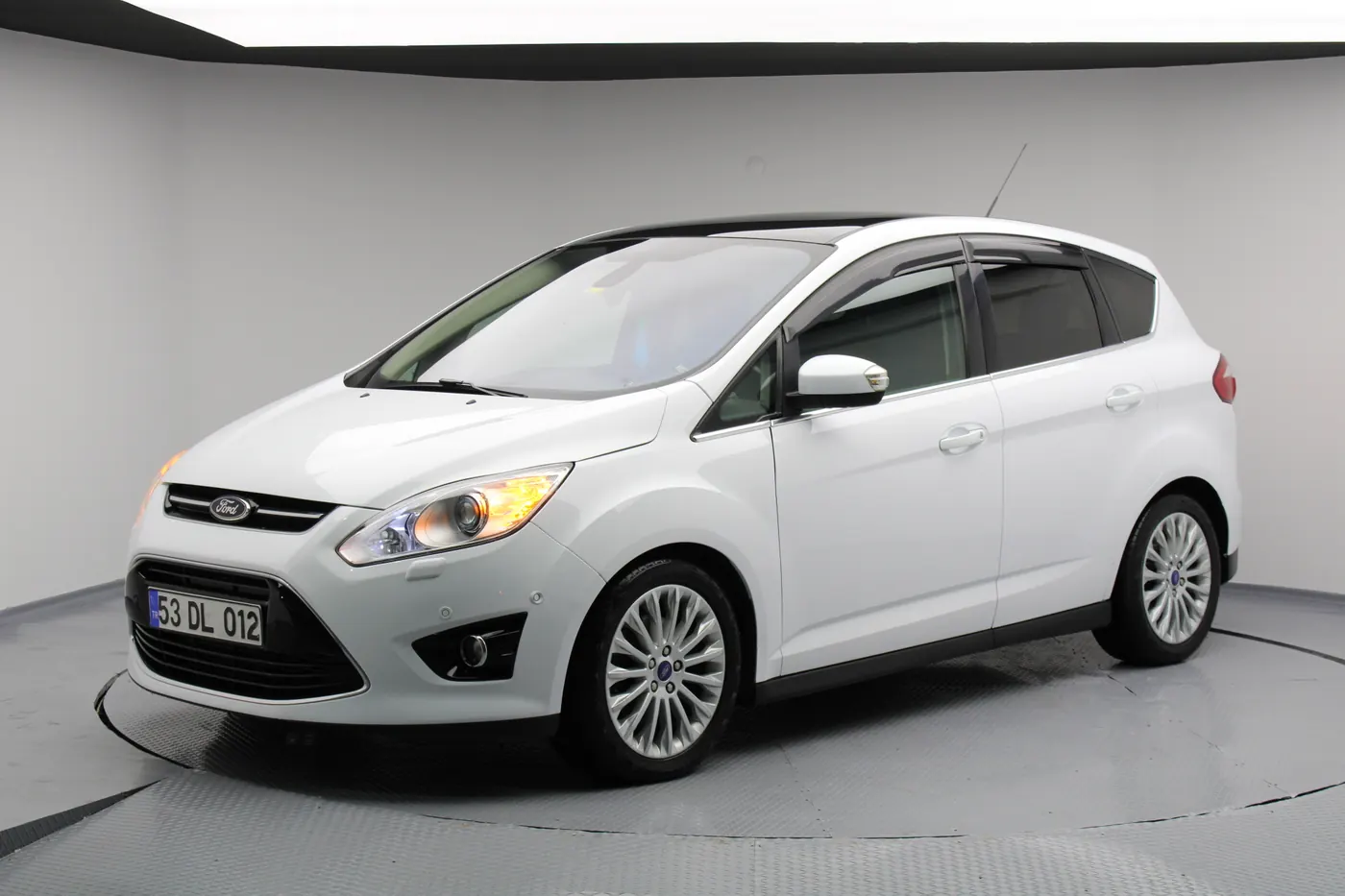 Moon Auto Rize – ford cmax car studio