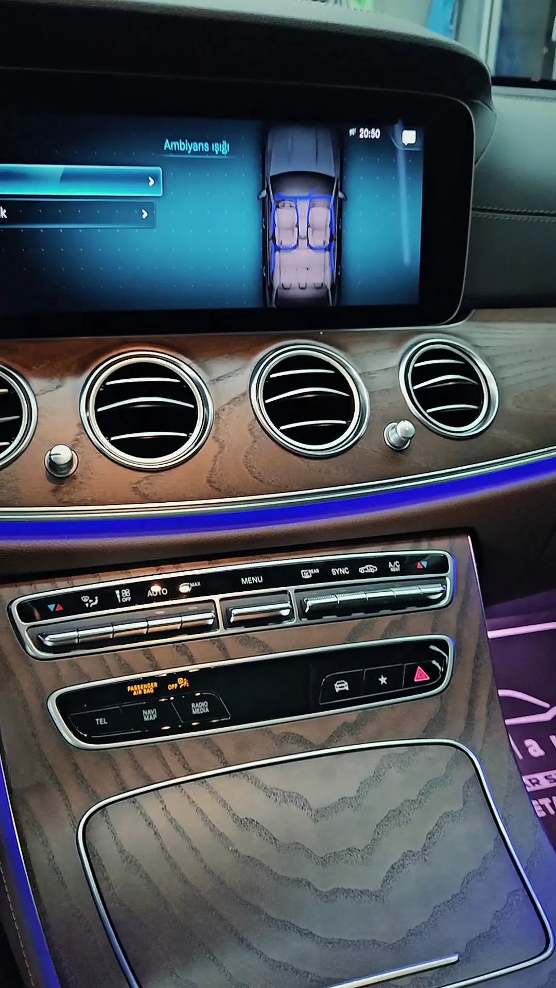 Moon Auto Rize – mercedes ic konsol